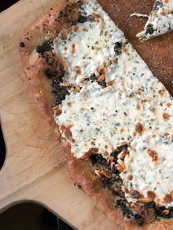 whole wheat pizza crust