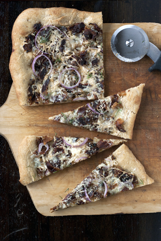 caramelized-fennel-pizza