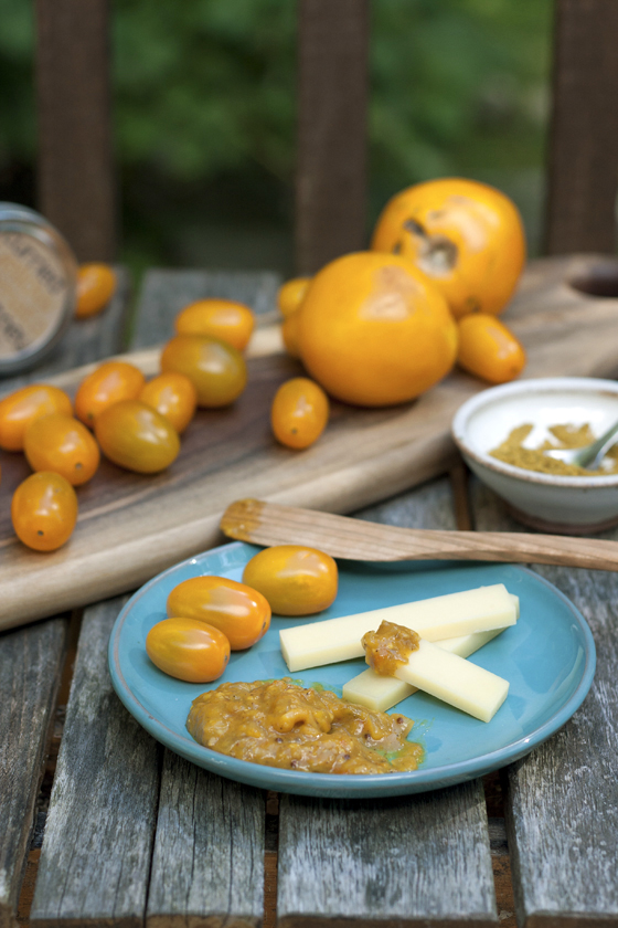 curried-yellow-tomato-chutney