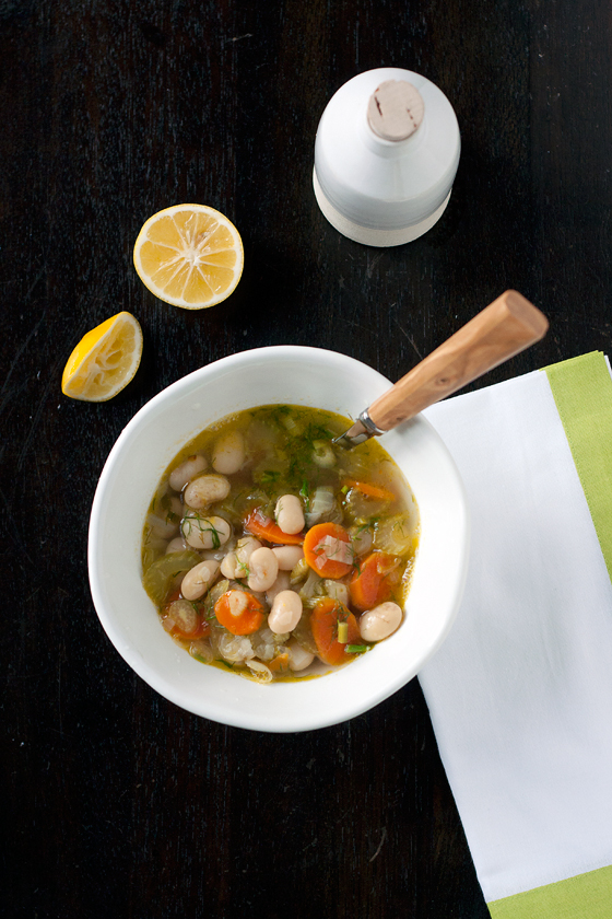 lemony-white-bean-soup