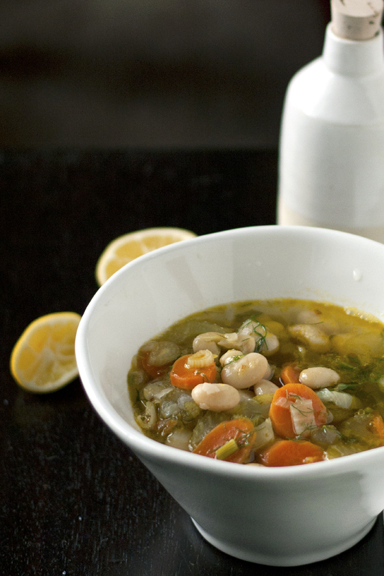 lemony-white-bean-soup