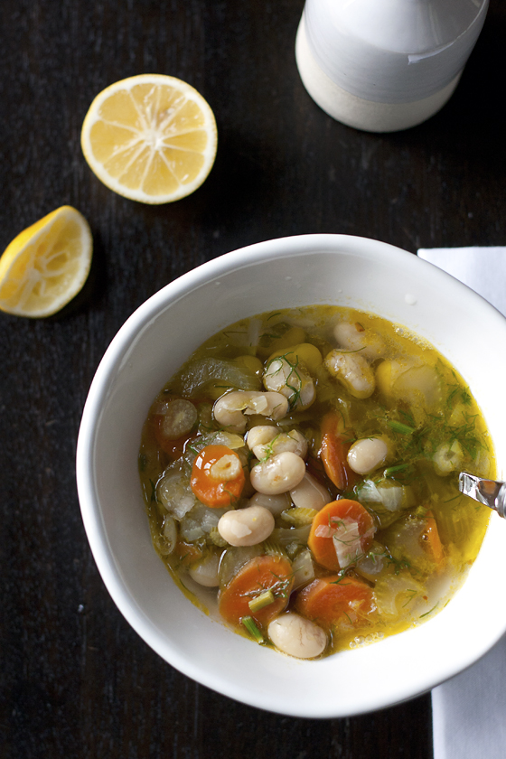 lemony-white-bean-soup