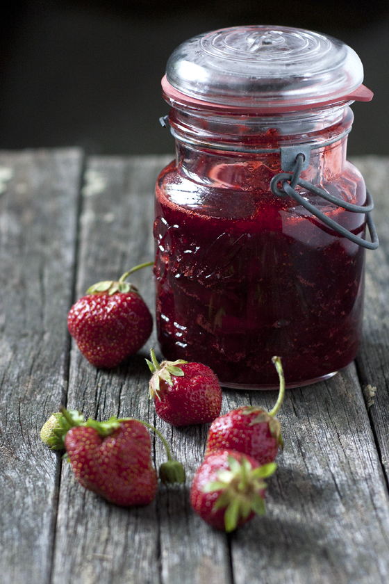 strawberry-skillet--jam