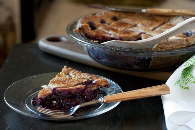 blueberry-plum-pie