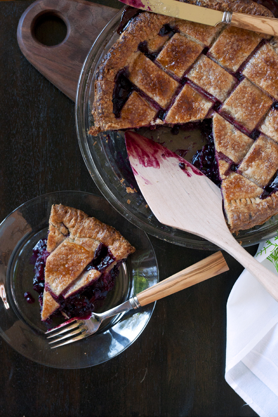 blueberry-plum-pie