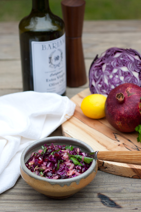 apple-cabbage-pom-slaw